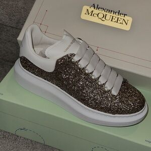 Están nuevos perfecto estado 🫶🏻